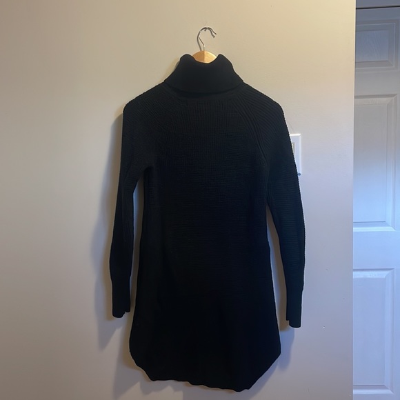 Wilfred Free Bianca Sweater Dress - Picture 2 of 3